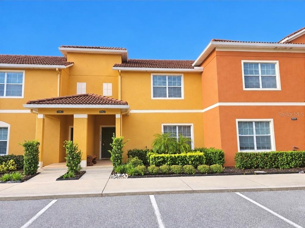 8961 Bismarck Palm Road Kissimmee, FL 34747 - Photo 1 of 20 Gallery Image 1