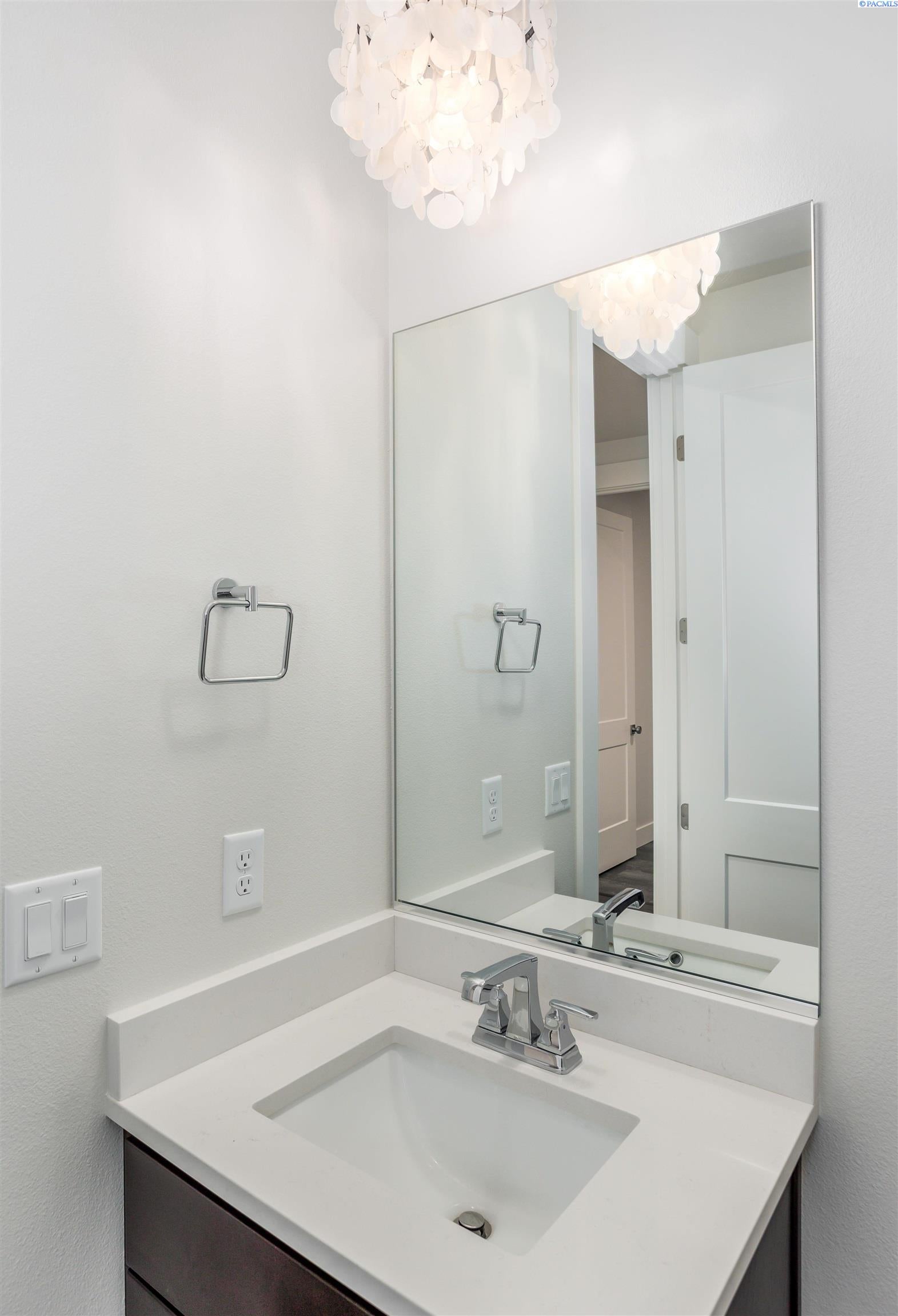 4865 South Reed Street Kennewick, WA 99337 - Photo 30 of 42 Gallery Image 30