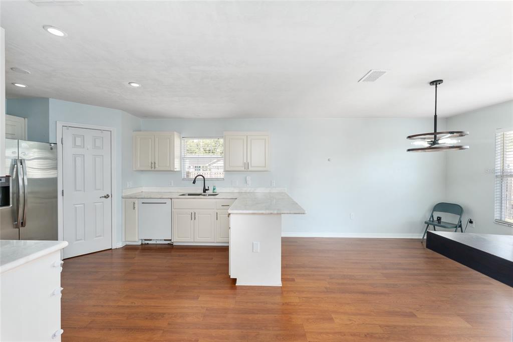 25670 Northwest 9th Road Newberry, FL 32669 - Photo 8 of 45