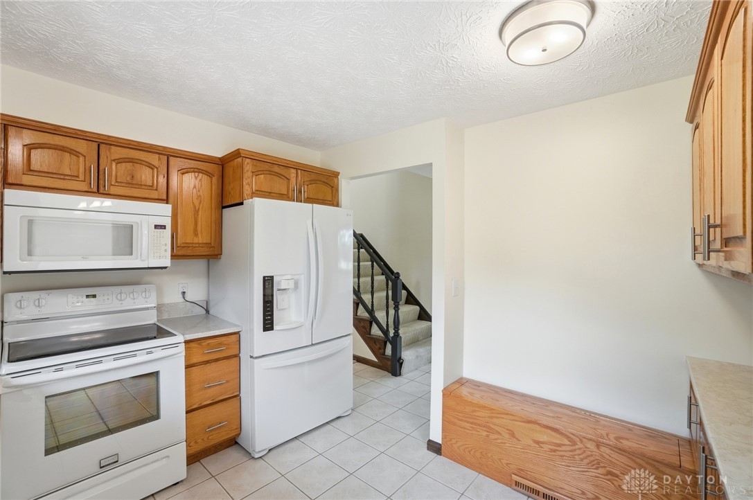 7655 Windham Road Tipp City, OH 45371 - Photo 19 of 61