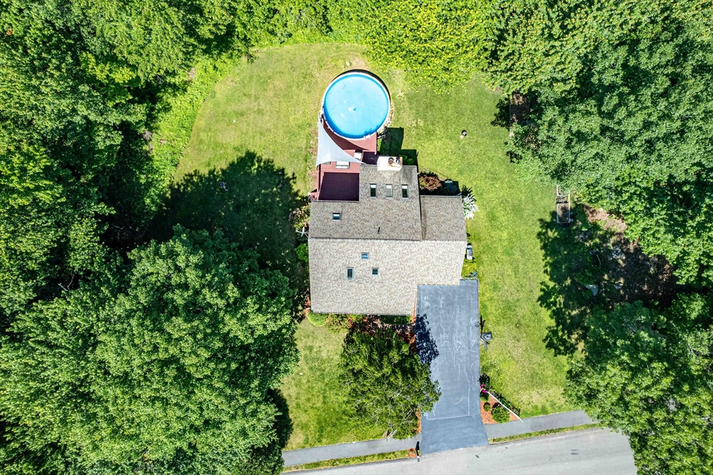 21 Autumn Road Medway, MA 02053 - Photo 39 of 40 Gallery Image 39