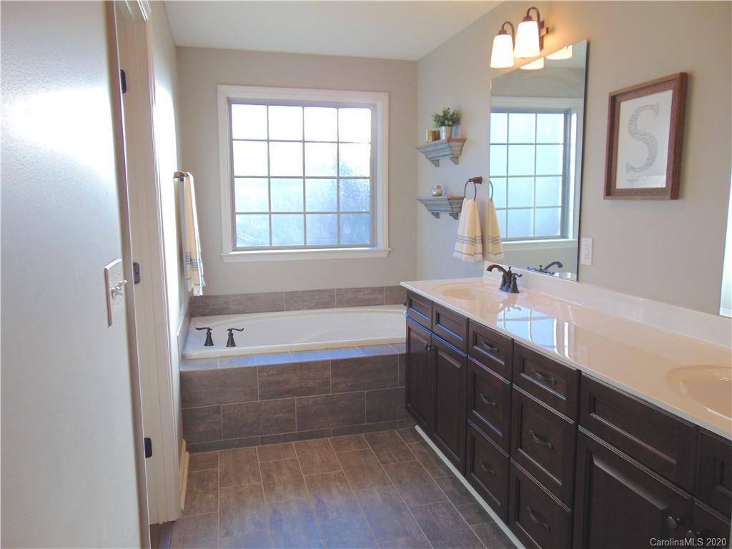 1290 Crane View Road, Unit 10 Salisbury, NC 28146 - Photo 28 of 40 Gallery Image 28