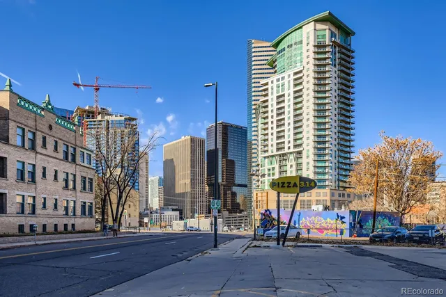 $315,000 | 1975 Grant Street, Unit 221, Denver, CO 80203