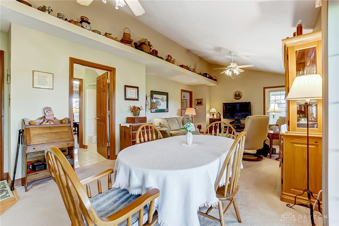 1784 Willow Ridge Court Springfield, OH 45502 - Photo 19 of 35 FORMAL DINING ADJACENT TO GREAT ROOM WITH VAULTED CEILING
