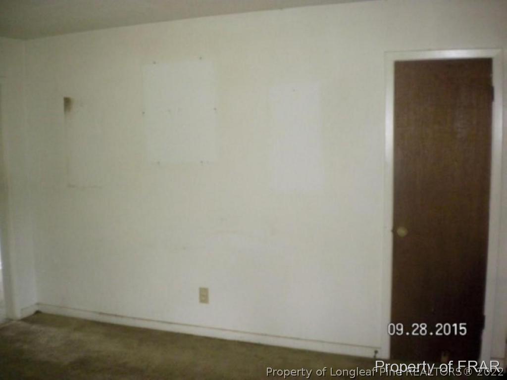 2258 Shaw Rd Extension Fayetteville, NC 28311 - Photo 6 of 16 a view of an empty room