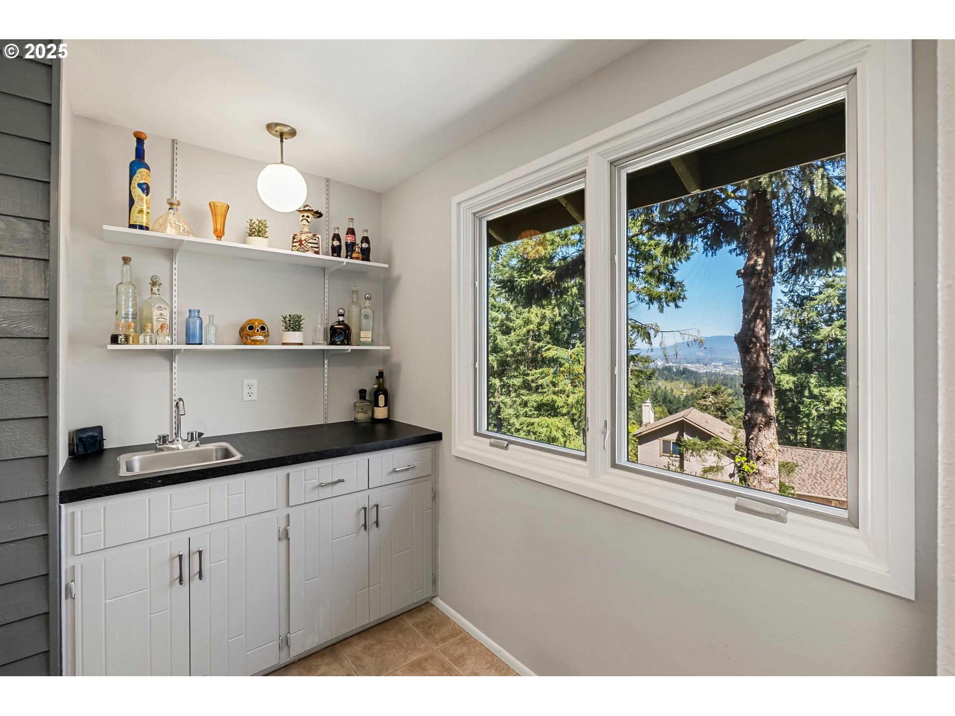 626 Startouch Drive Eugene, OR 97405 - Photo 22 of 44