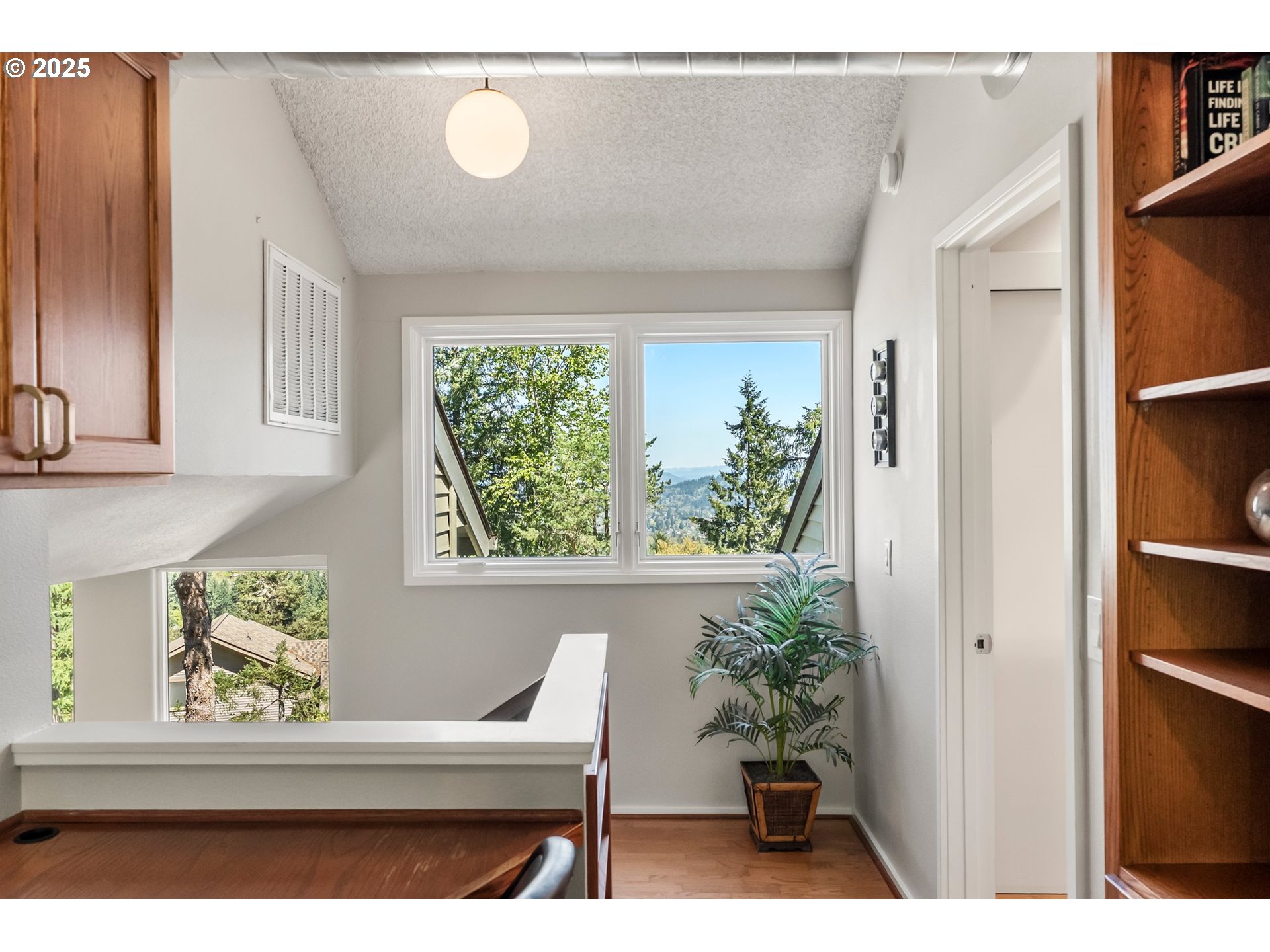 626 Startouch Drive Eugene, OR 97405 - Photo 26 of 44