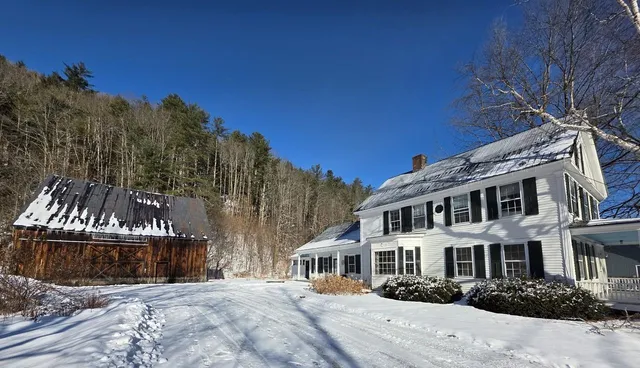 $599,000 | 673 Highway 121, Grafton, VT 05146