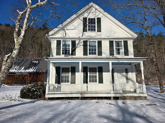 $599,000 | 673 Highway 121, Grafton, VT 05146