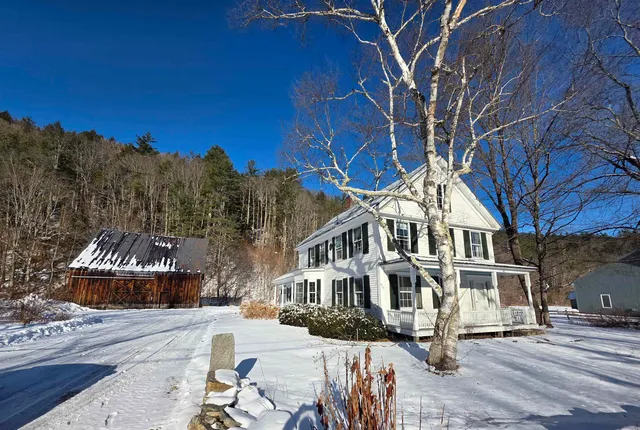 $599,000 | 673 Highway 121, Grafton, VT 05146