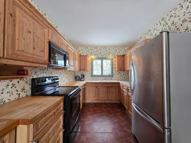 $599,000 | 673 Highway 121, Grafton, VT 05146