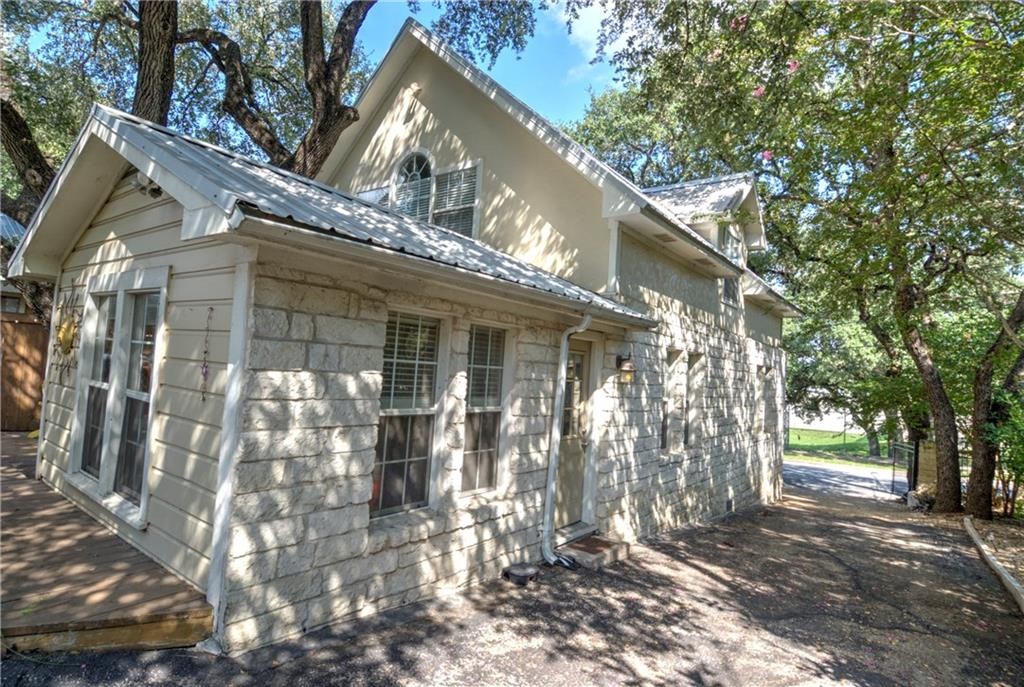 2404 Thornton Road, Unit A Austin, TX 78704 - Photo 22 of 31 a view of a house with a tree