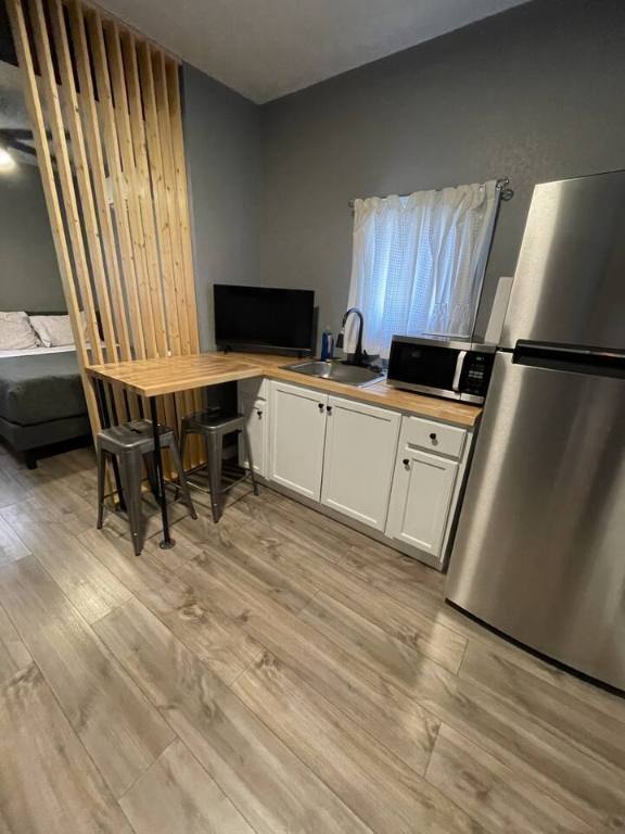 2404 Thornton Road, Unit A Austin, TX 78704 - Photo 30 of 31