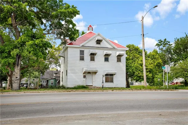 $49,900 | 511 East 9th Street, Trenton, MO 64683