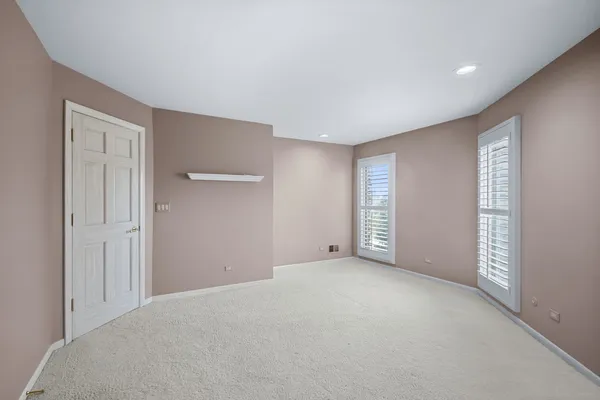 $3,580,000 | 1916 Midwest Club Parkway, Oak Brook, IL 60523