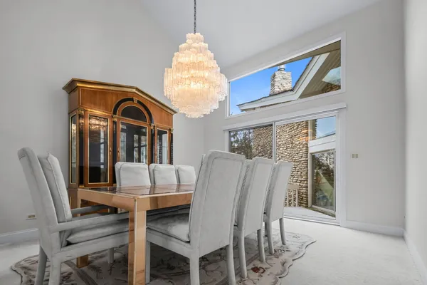 $3,580,000 | 1916 Midwest Club Parkway, Oak Brook, IL 60523