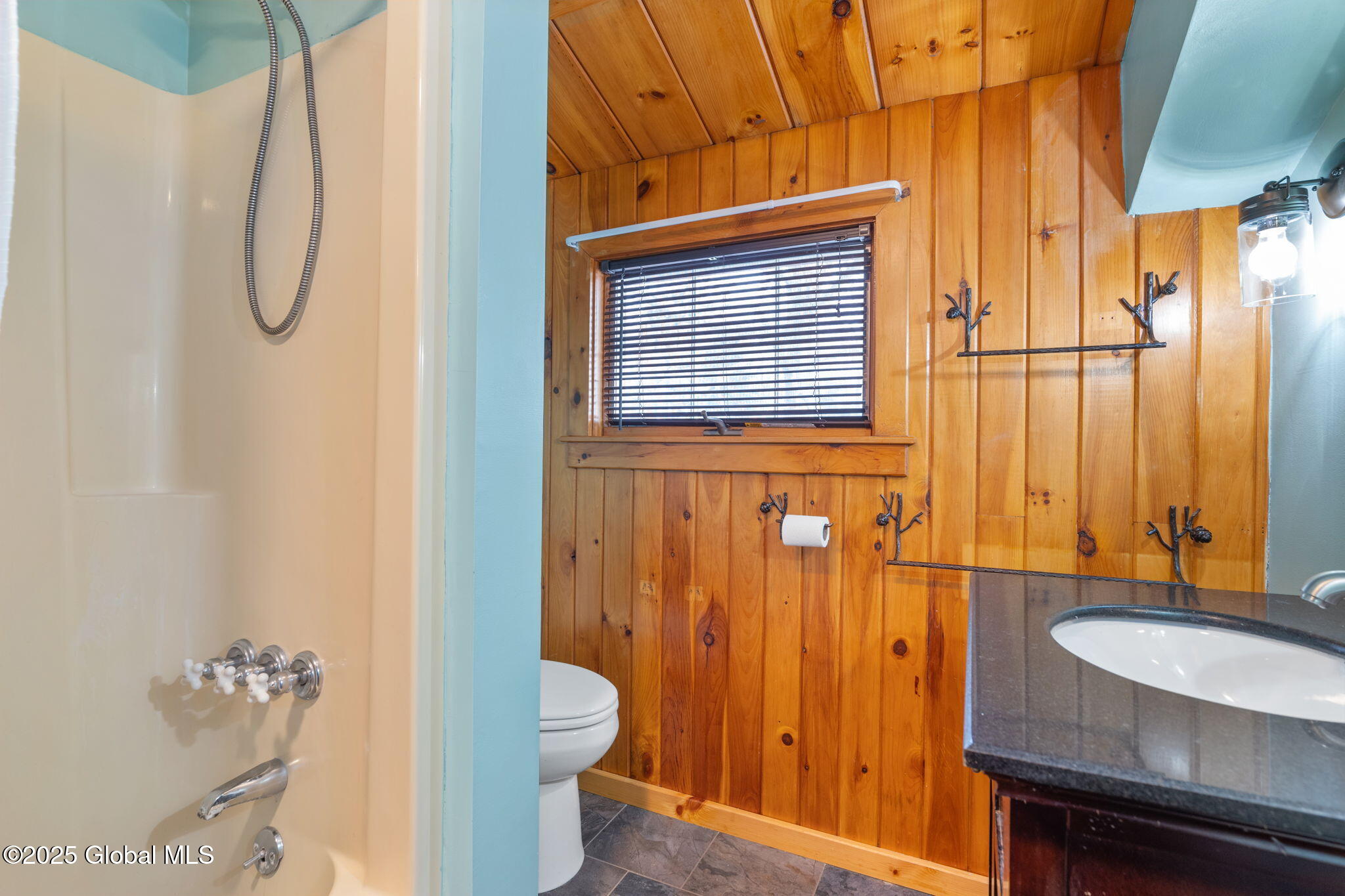 239 Beaver Dam Road Bethlehem, NY 12158 - Photo 6 of 51 29-239BeaverDamRd_29