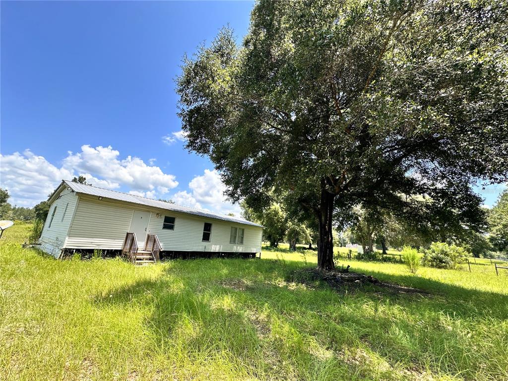 265 Southwest Skyline Loop Fort White, FL 32038 - Photo 1 of 78 Gallery Image 1