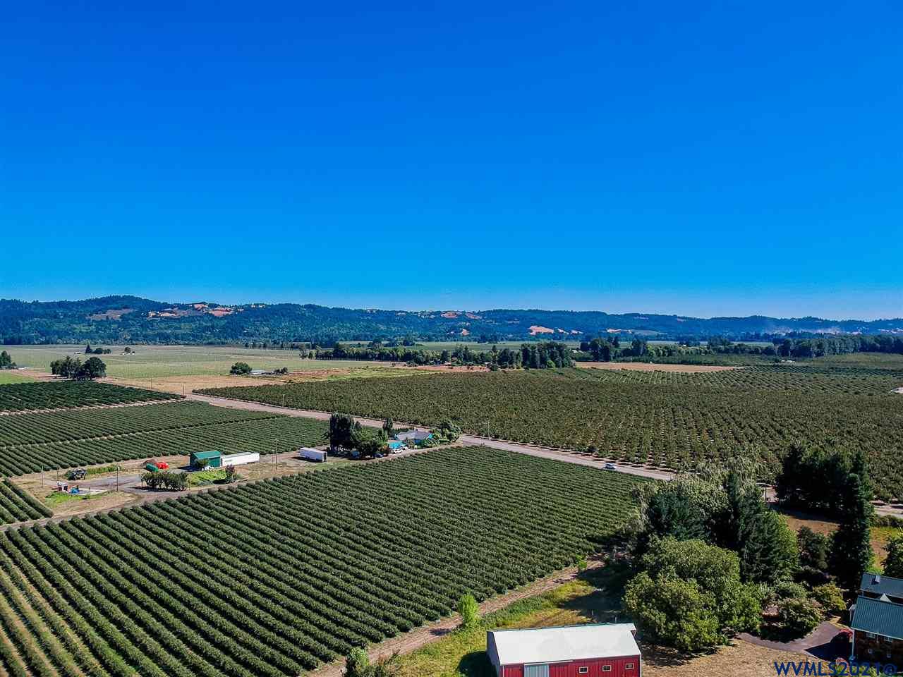 9465 Wells Landing Road Independence, OR 97351 - Photo 6 of 42