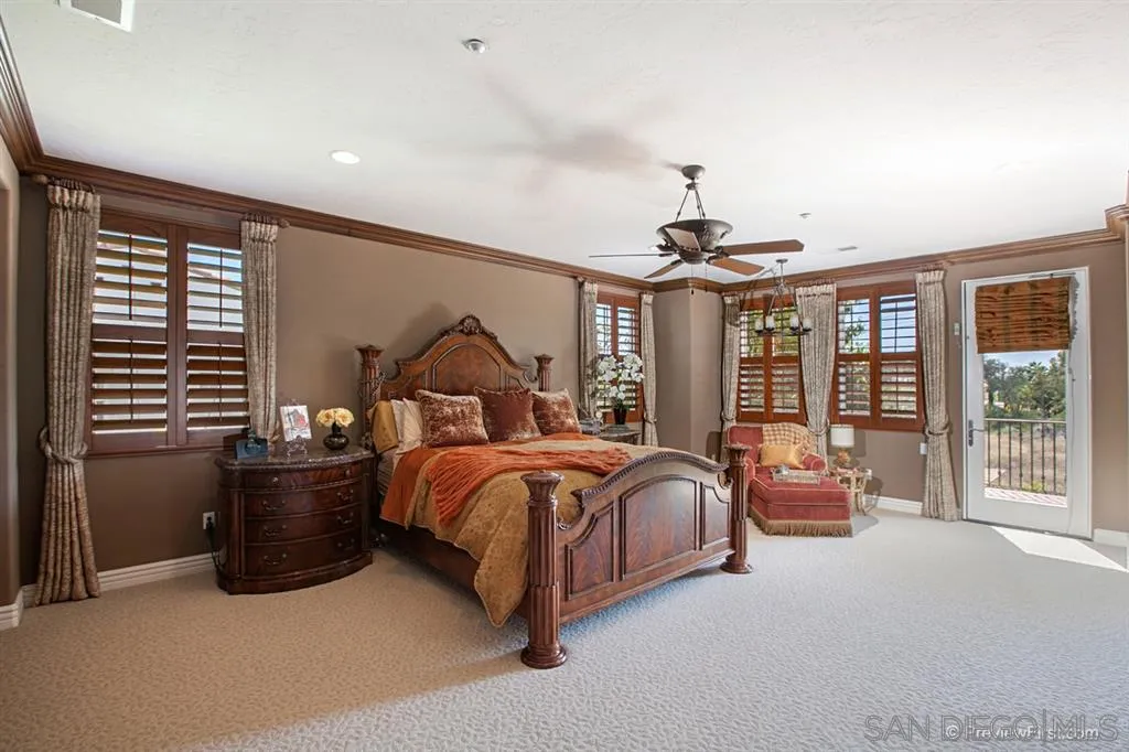 14612 Rio Rancho San Diego, CA 92127 - Photo 18 of 25 Gallery Image 18