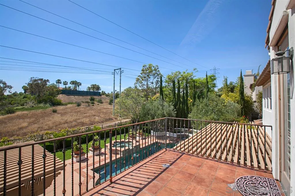 14612 Rio Rancho San Diego, CA 92127 - Photo 19 of 25 Gallery Image 19