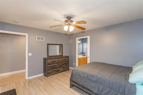 $550,000 | 5990 Z Highway, Edgerton, MO 64444