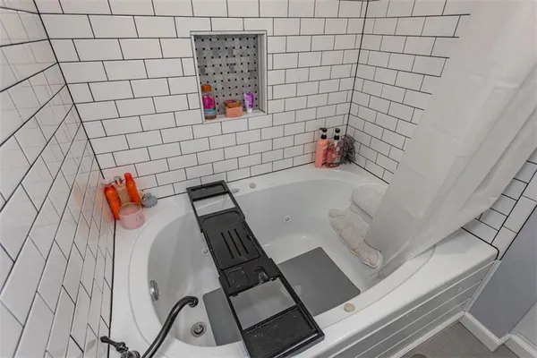 $550,000 | 5990 Z Highway, Edgerton, MO 64444