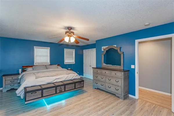 $550,000 | 5990 Z Highway, Edgerton, MO 64444