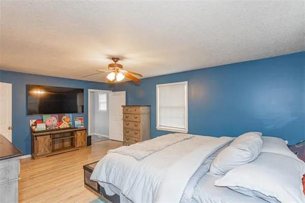 $550,000 | 5990 Z Highway, Edgerton, MO 64444