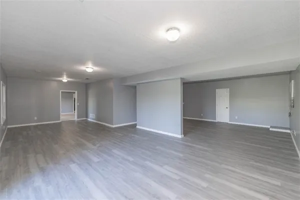 $550,000 | 5990 Z Highway, Edgerton, MO 64444