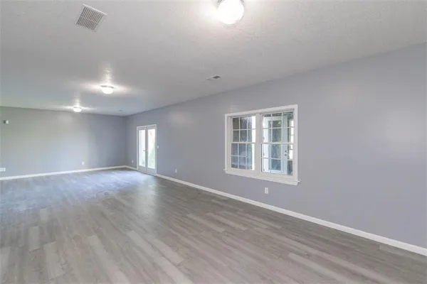 $550,000 | 5990 Z Highway, Edgerton, MO 64444