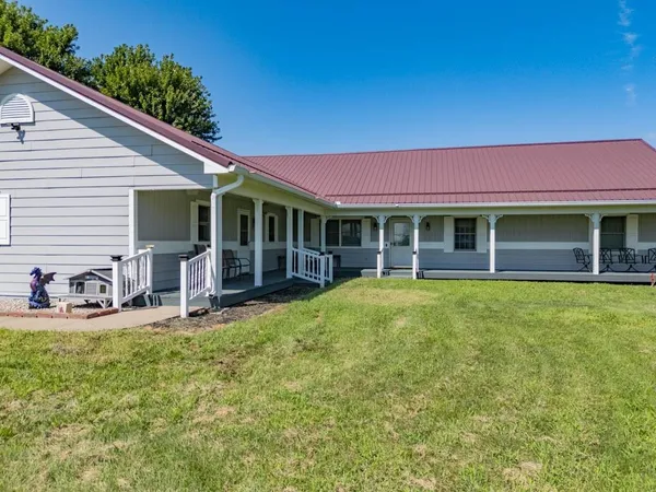 $550,000 | 5990 Z Highway, Edgerton, MO 64444