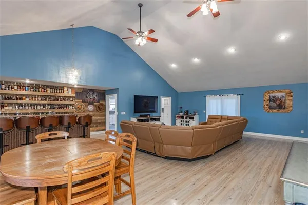 $550,000 | 5990 Z Highway, Edgerton, MO 64444