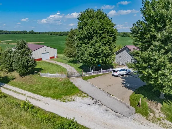 $550,000 | 5990 Z Highway, Edgerton, MO 64444