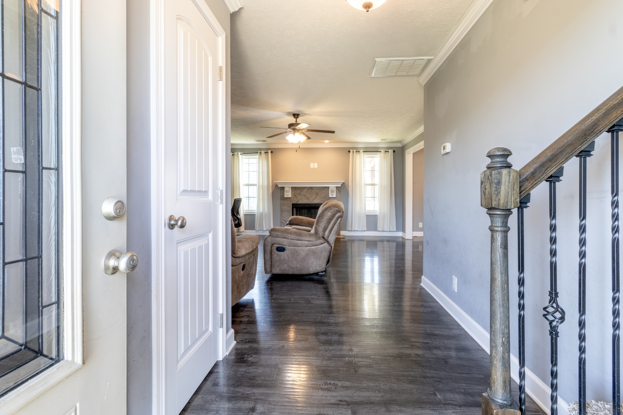3794 Suiter Road Clarksville, TN 37040 - Photo 4 of 26 a view of a hallway view with living room and dining room
