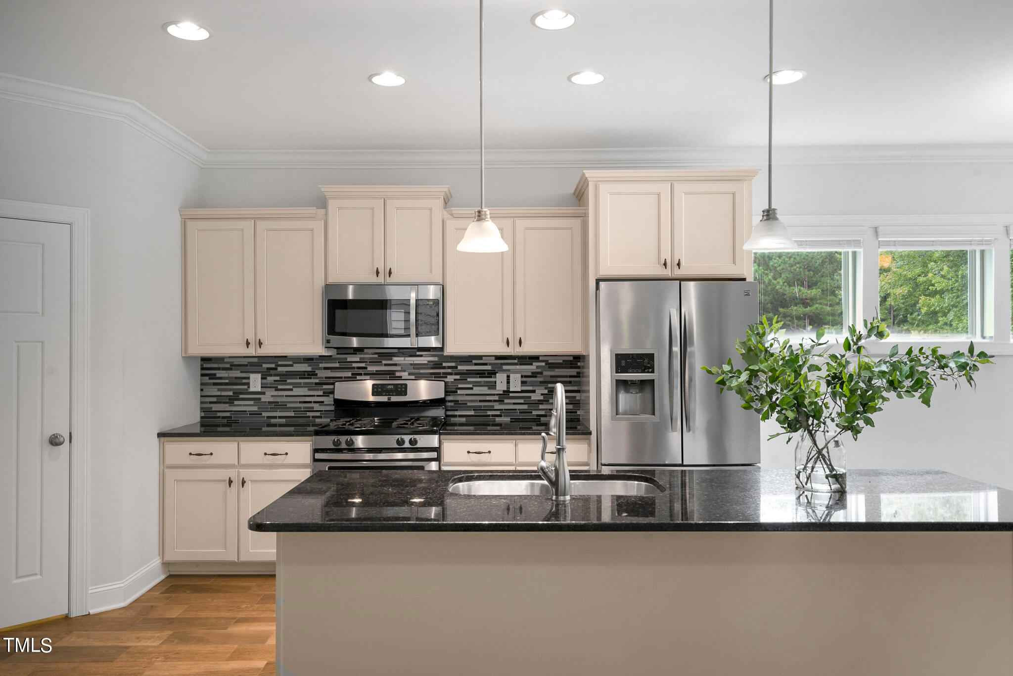 3866 Cumberland Pond Road Raleigh, NC 27606 - Photo 3 of 5 11-web-or-mls-3866-cumberland-pond-004