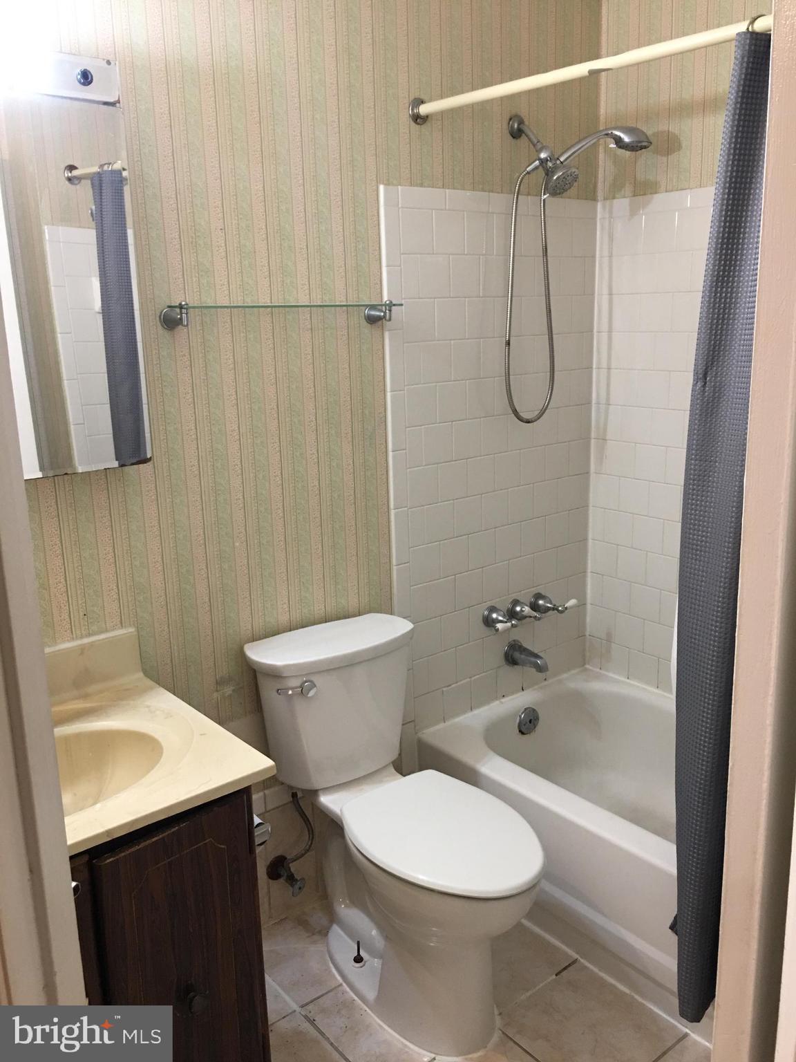 24 Mountain Green Circle Baltimore, MD 21244 - Photo 17 of 25