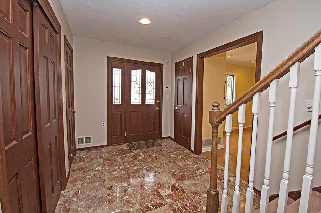 6609 Landview Road Pittsburgh, PA 15217 - Photo 2 of 18 Gallery Image 2