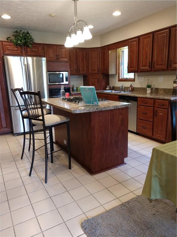 6609 Landview Road Pittsburgh, PA 15217 - Photo 6 of 18 Gallery Image 6