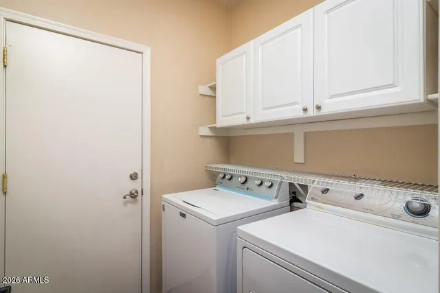 $2,595 | 1004 South Parkcrest Street, Gilbert, AZ 85296