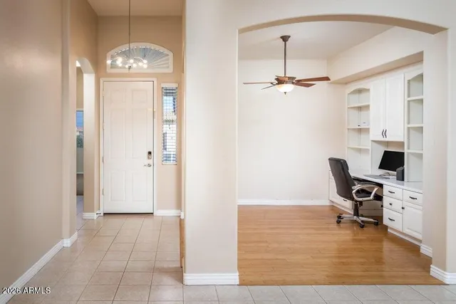 $2,695 | 1004 South Parkcrest Street, Gilbert, AZ 85296