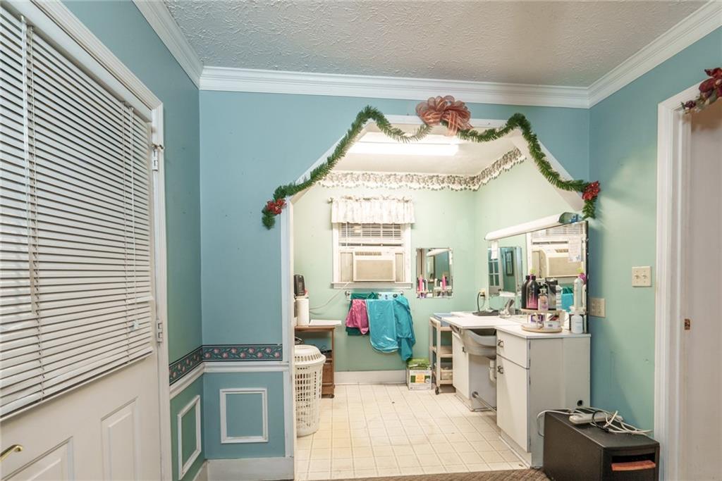 1526 North Cherokee Road Social Circle, GA 30025 - Photo 19 of 44