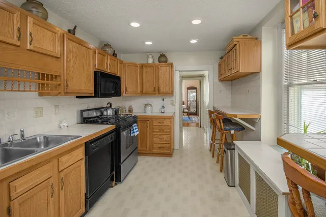 $449,900 | 451 Lynnhurst Avenue East, St. Paul, MN 55104