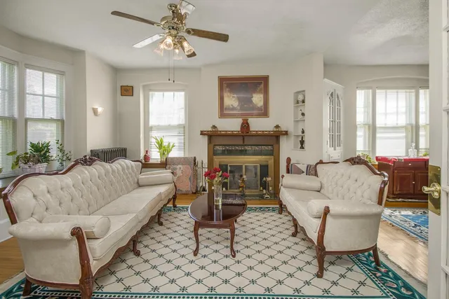 $449,900 | 451 Lynnhurst Avenue East, St. Paul, MN 55104