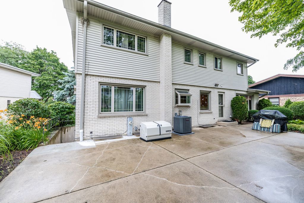 1012 South Church Road Mount Prospect, IL 60056 - Photo 40 of 43