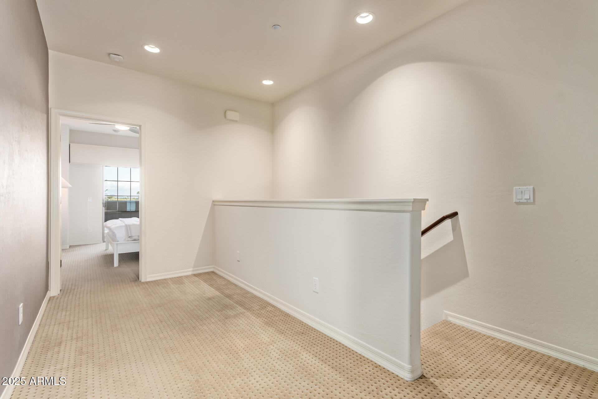 6940 East Cochise Road, Unit 1016 Paradise Valley, AZ 85253 - Photo 11 of 39 a view of a room with wooden floor and bathroom