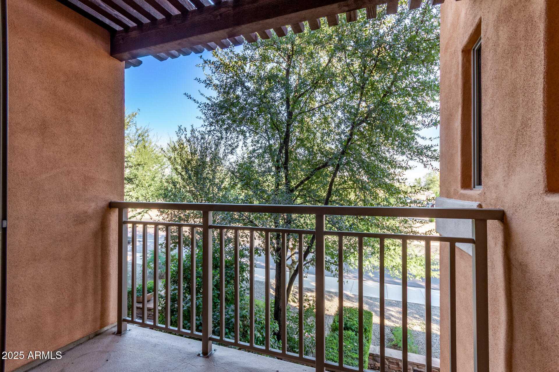6940 East Cochise Road, Unit 1016 Paradise Valley, AZ 85253 - Photo 10 of 39 a view of balcony