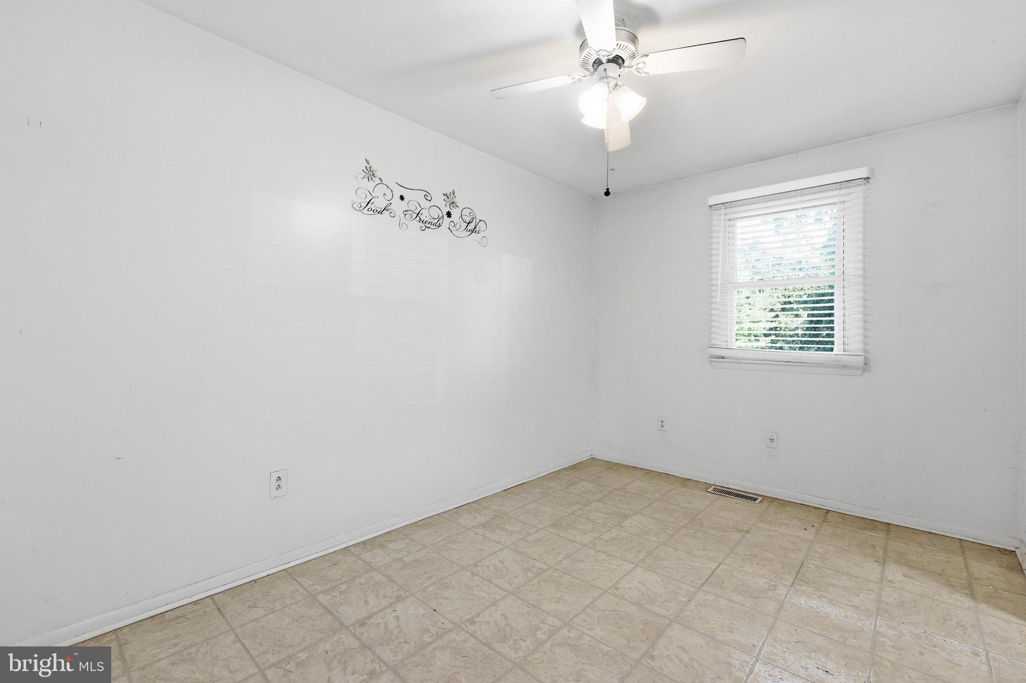 608 Oak Tree Road Westminster, MD 21157 - Photo 27 of 54 dining room