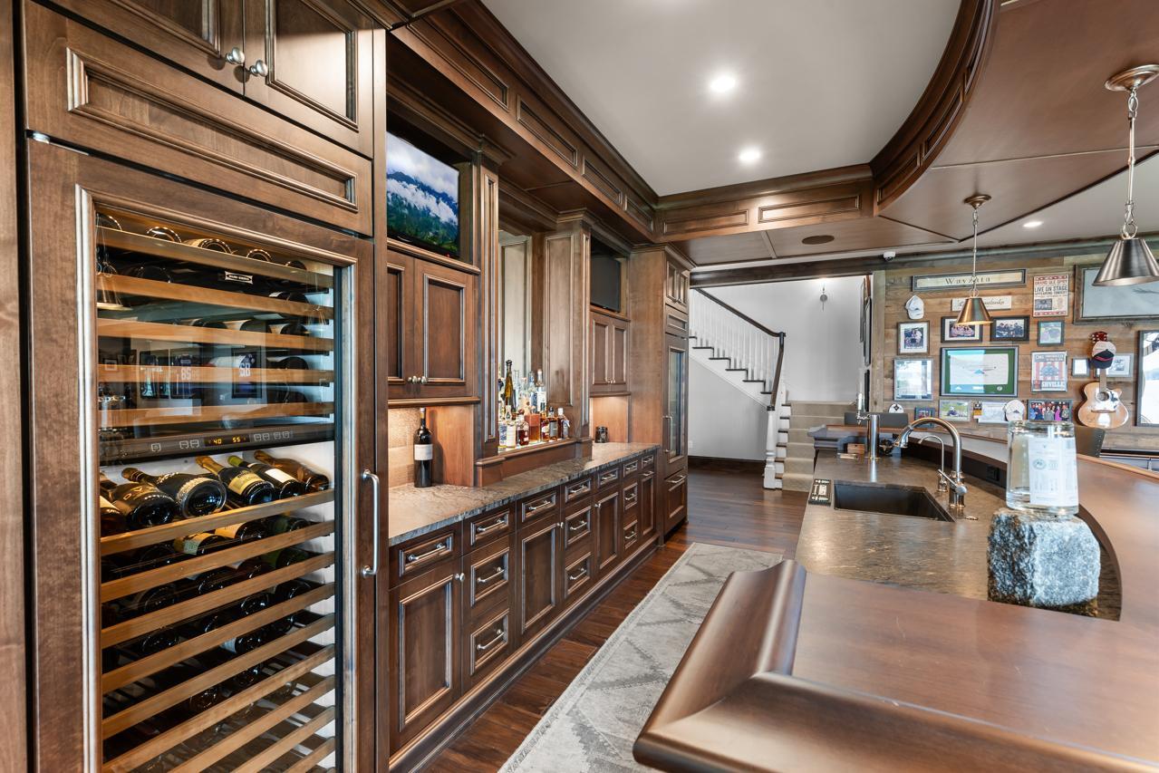 372 Ferndale Road South Wayzata, MN 55391 - Photo 41 of 81 Gallery Image 41