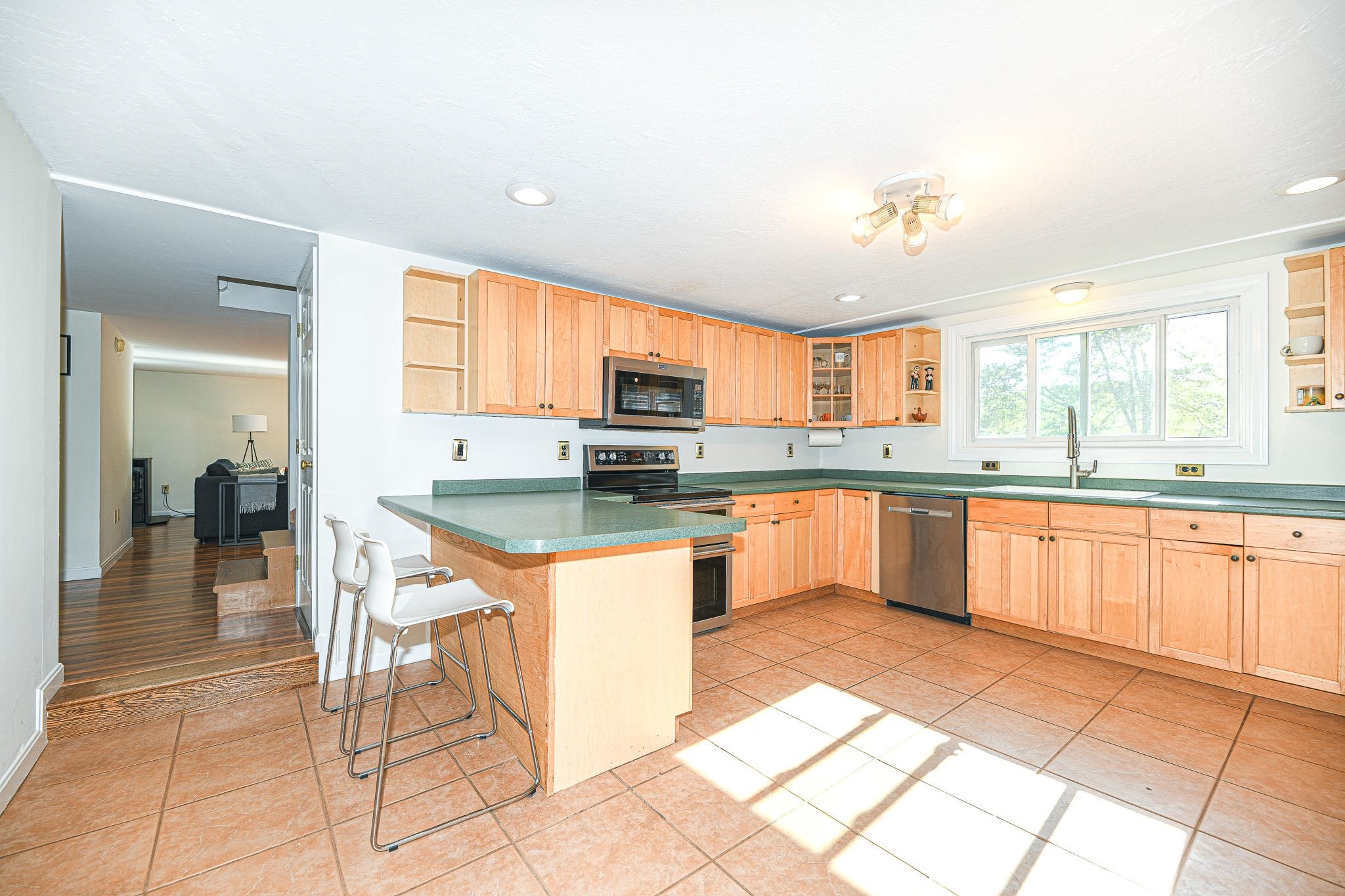 615 Bean Road Moultonborough, NH 03254 - Photo 5 of 42 Gallery Image 5
